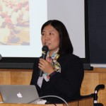 大日方邦子氏