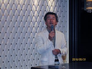 2016,5,31ワイン会上田先生
